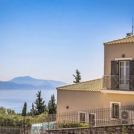 Villa Helios Evretí